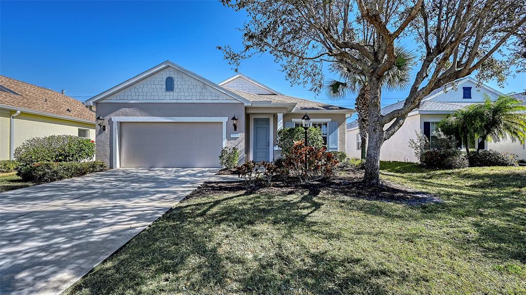 1635 WHITE BREEZE COVE