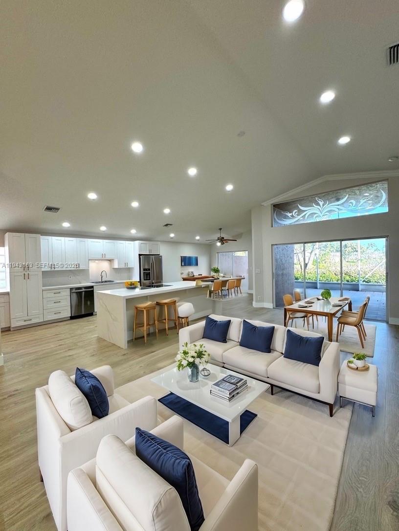 7633 Trapani Ln, Boynton Beach FL 33472