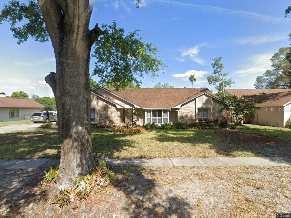 5427 SAGO PALM COURT