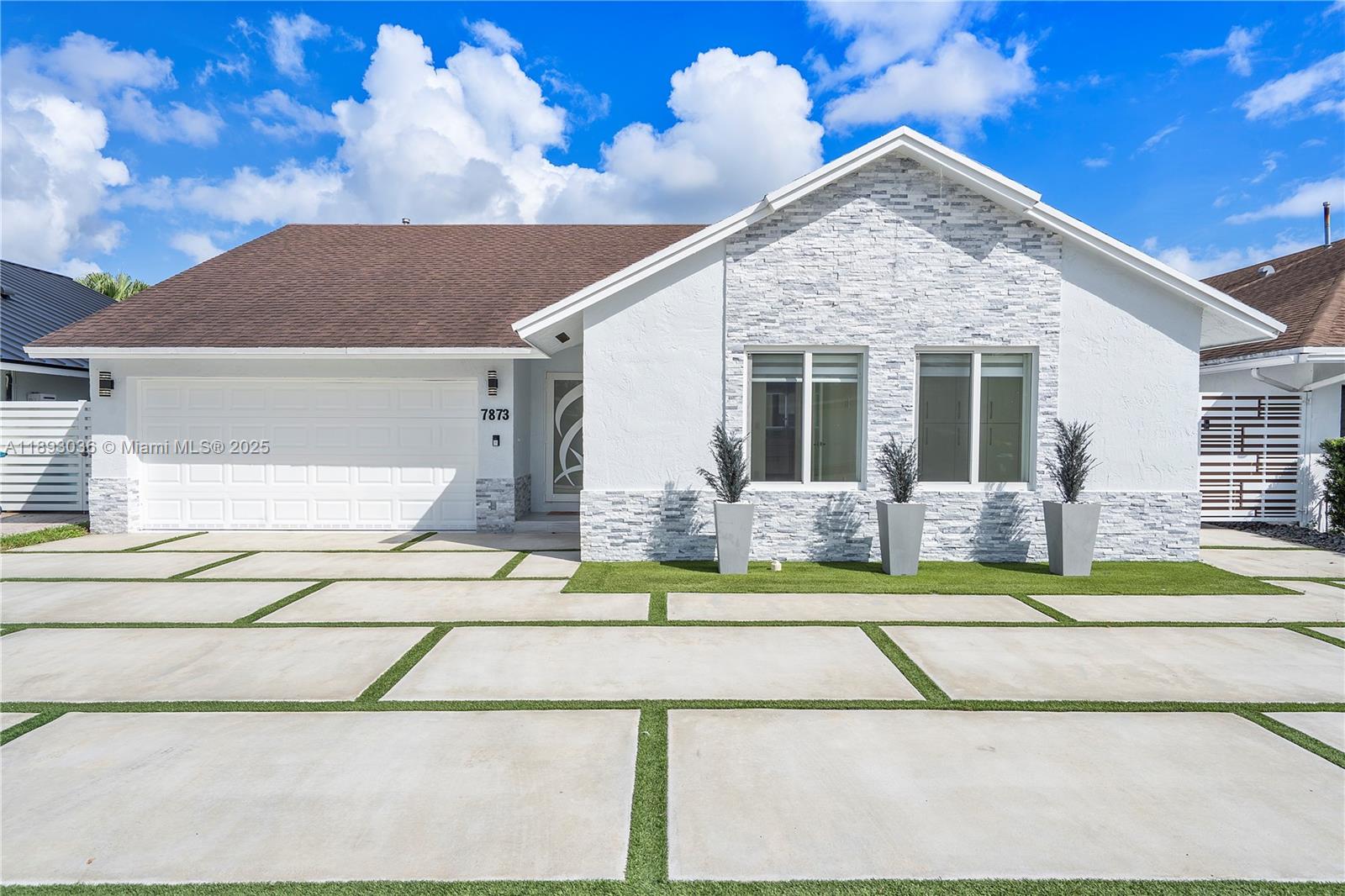 7873 NW 191st St, Hialeah FL 33015