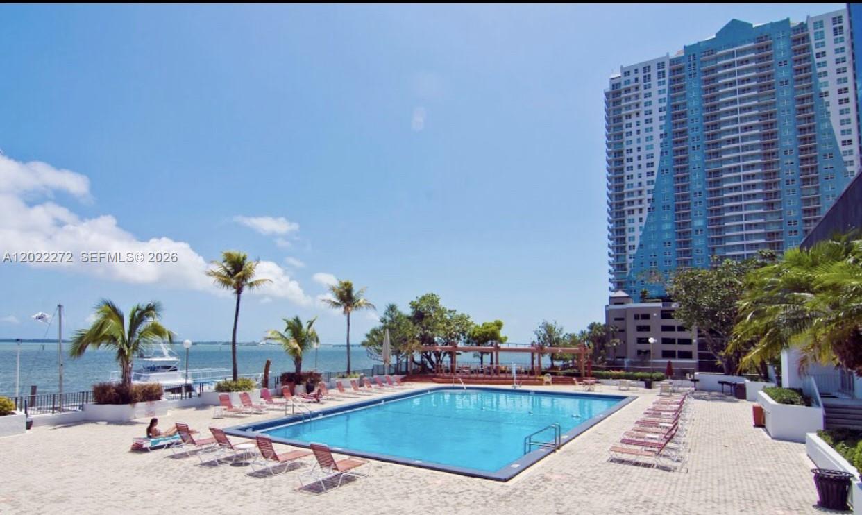999 Brickell Bay Dr # 209, Miami FL 33131