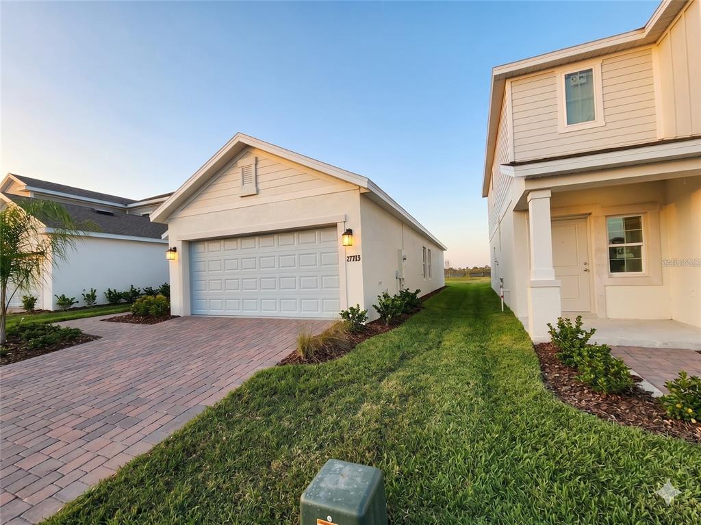 2713 RUNNERS CIRCLE, CLERMONT, FL — photo 2 of 29