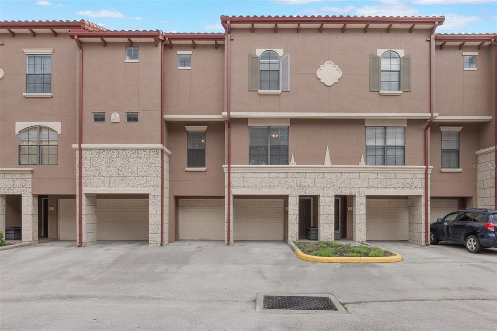 6107 METROWEST BOULEVARD UNIT 104