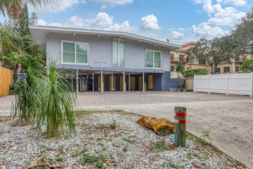 1236 13TH STREET, SARASOTA, FL — photo 5 of 30