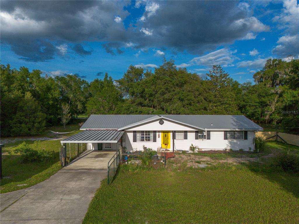 7803 SE US HIGHWAY 301