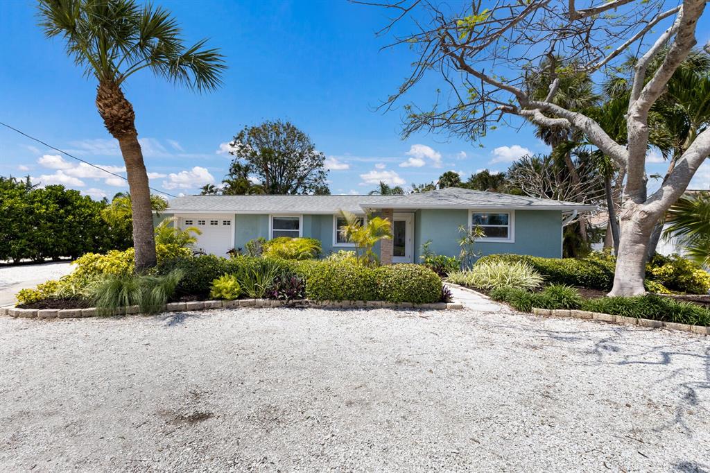 506 69TH STREET, HOLMES BEACH, FL — photo 3 of 30