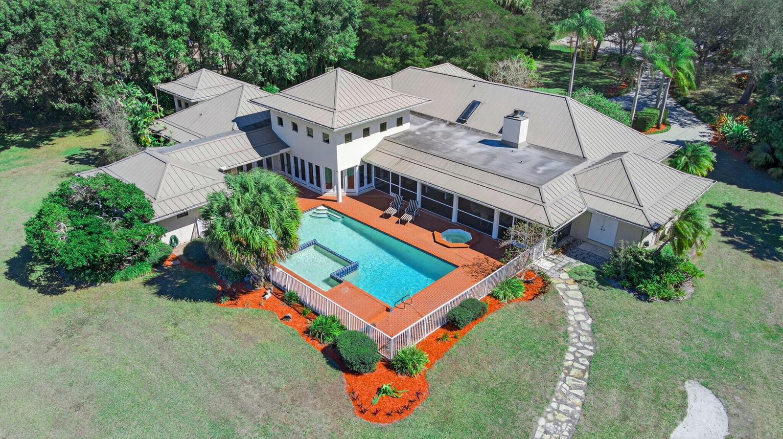 5564 Whirlaway Road, Palm Beach Gardens FL 33418