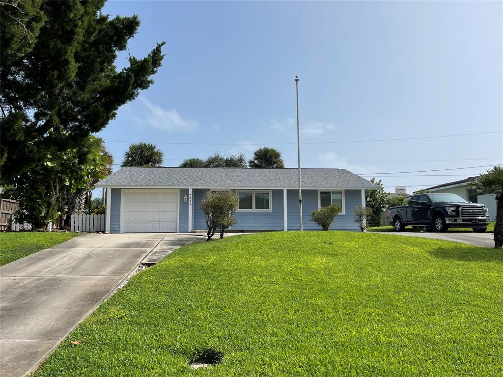4513 Saxon DRIVE