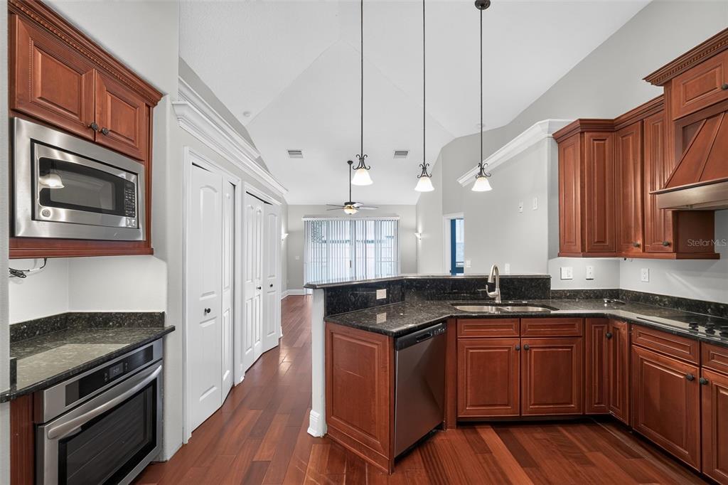 13548 MERE VIEW DRIVE, ODESSA, FL — photo 4 of 30