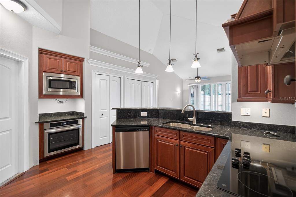 13548 MERE VIEW DRIVE, ODESSA, FL — photo 5 of 30