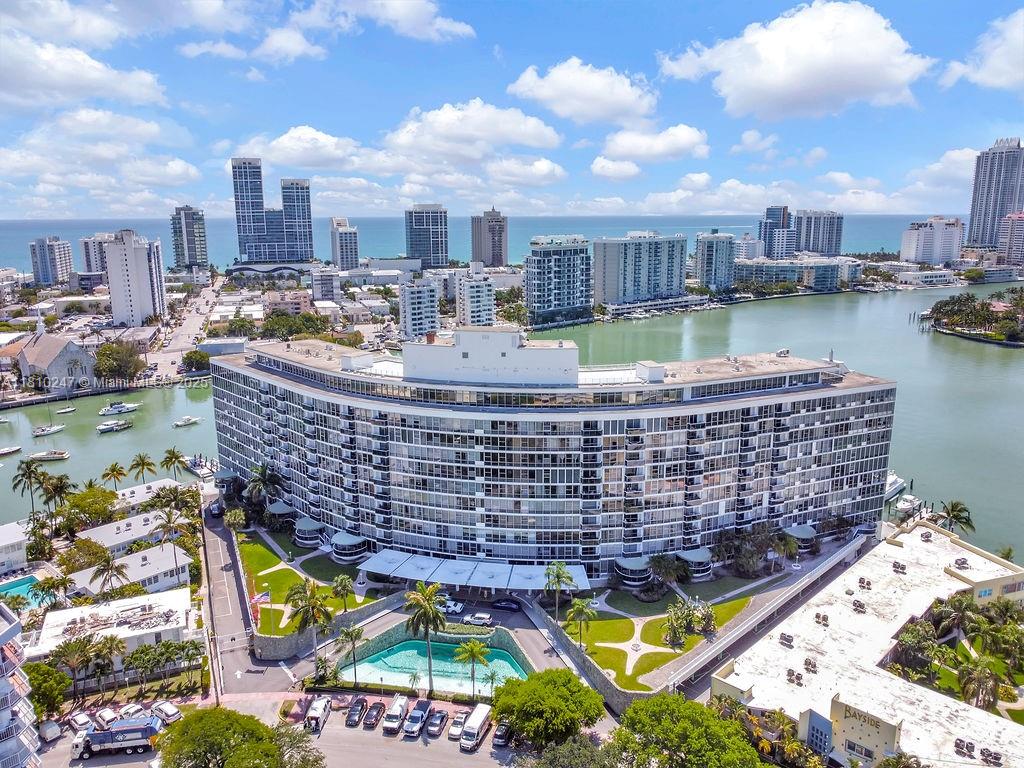 900 Bay Dr # 905, Miami Beach FL 33141