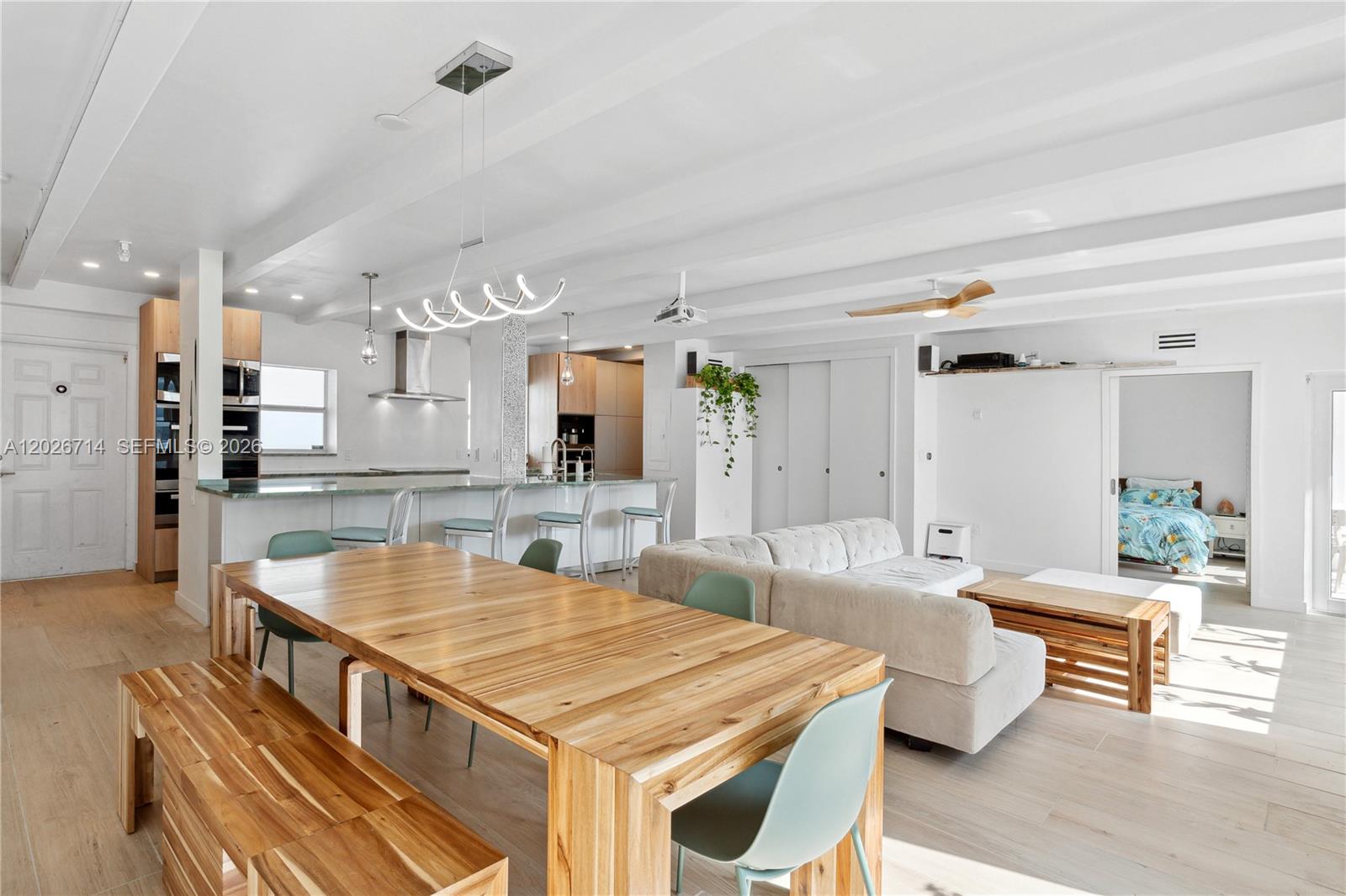 325 Ocean Dr # 502, Miami Beach FL 33139