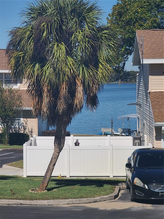 11001 SE SUNSET HARBOR RD UNIT C27, SUMMERFIELD, FL — photo 4 of 30