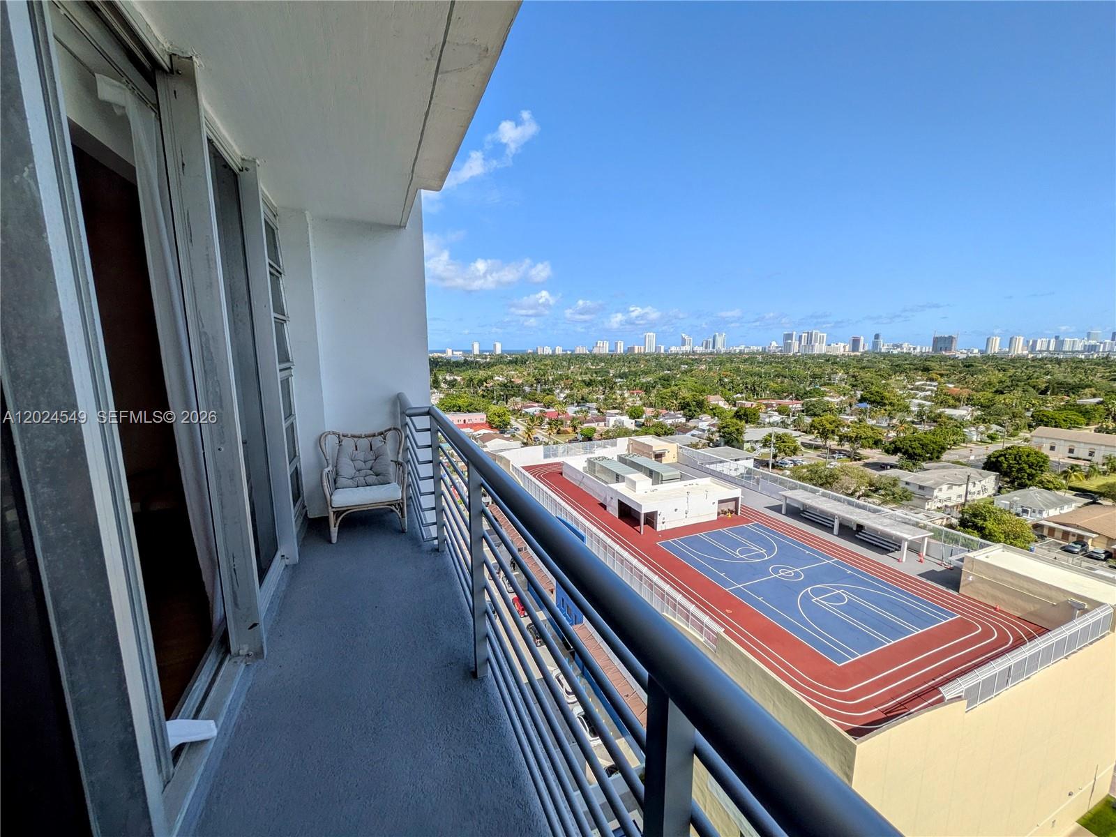 1720 Harrison St # 14D, Hollywood FL 33020