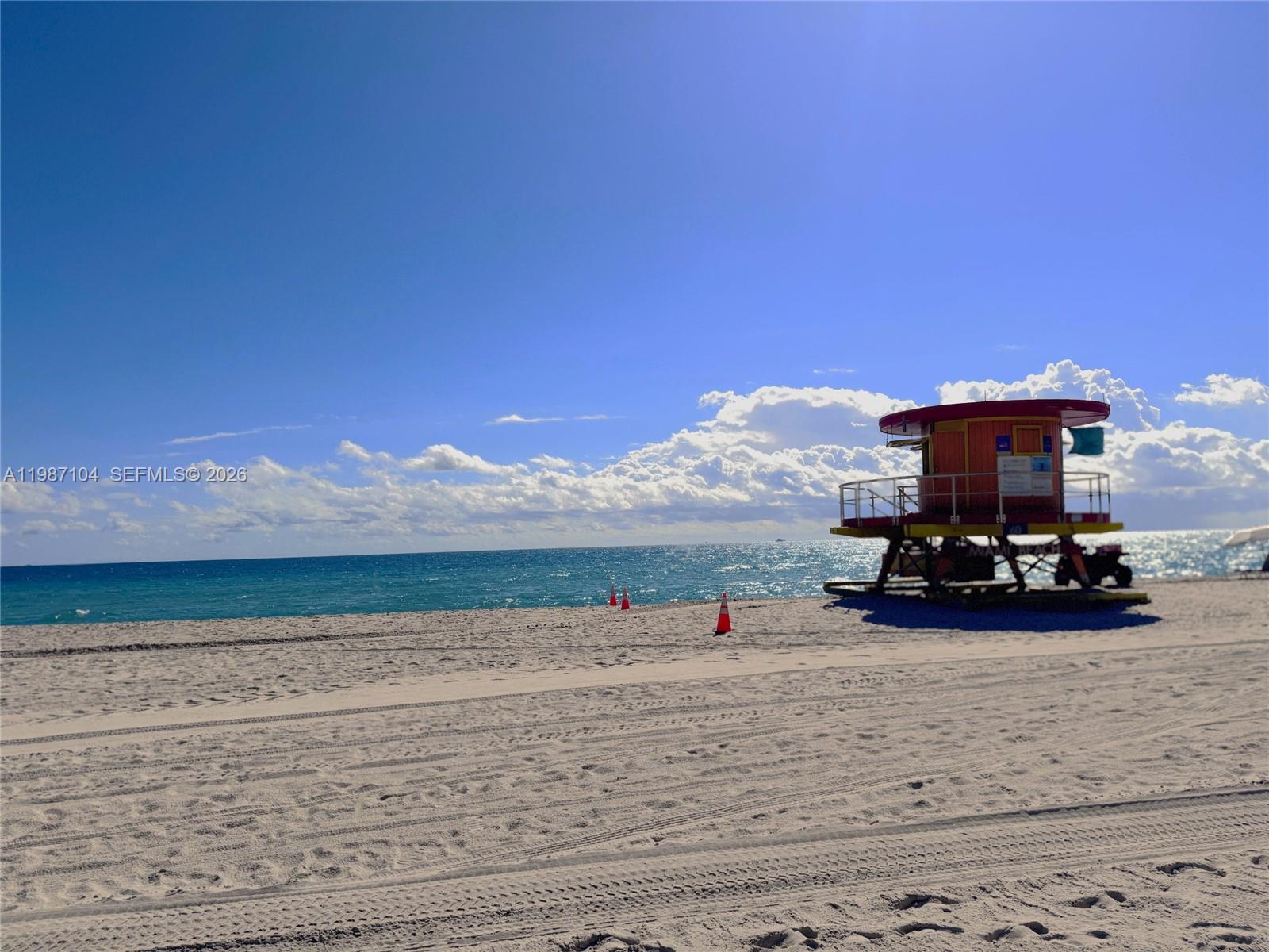 6061 Collins Ave # 12D, Miami Beach FL 33140