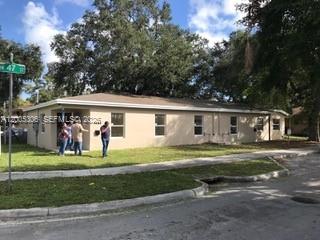 1565 NW 47th St # 1, Miami FL 33142