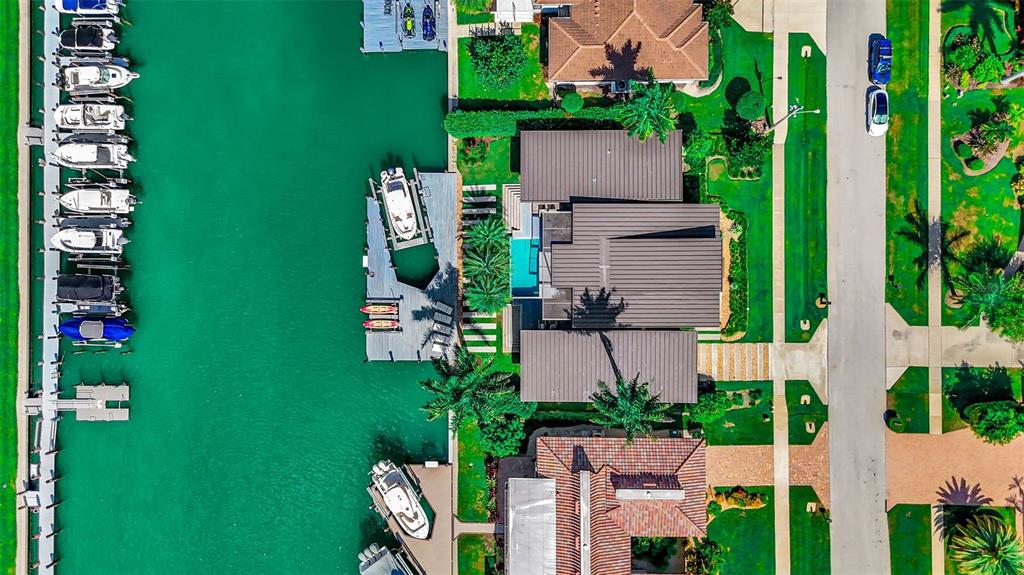 870 PARTRIDGE COURT, MARCO ISLAND, FL — photo 2 of 30