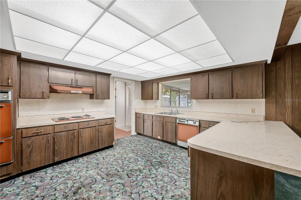 606 GREENBRIAR DRIVE, BRANDON, FL — photo 2 of 22
