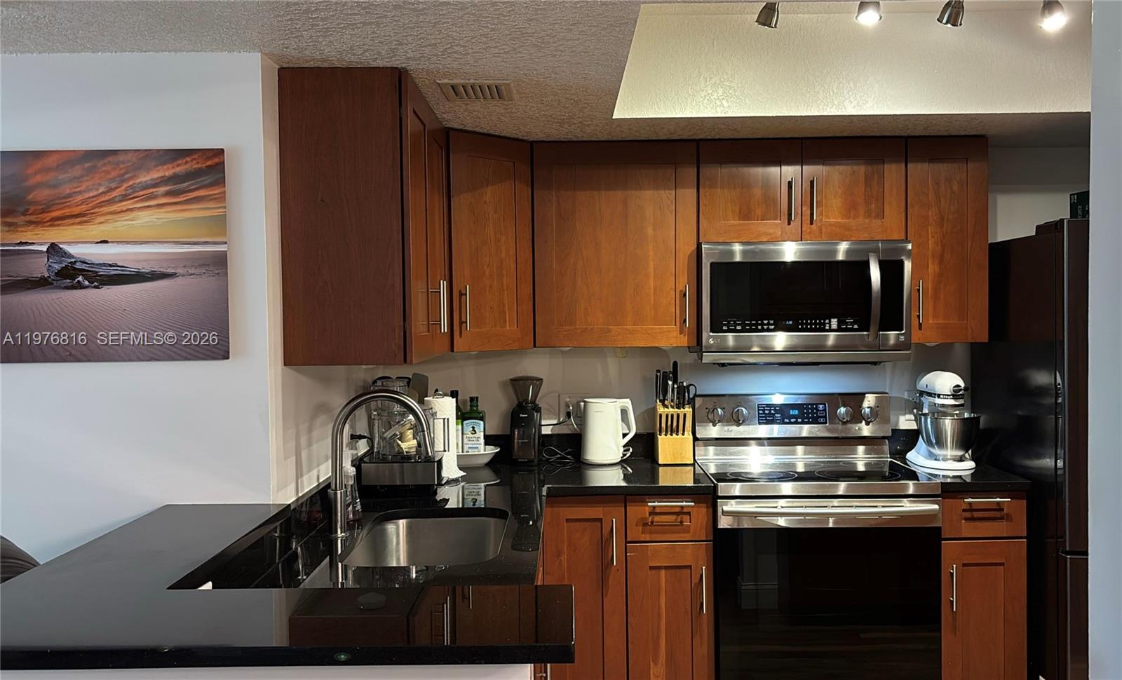 5570 NW 44th St # 204A, Lauderhill FL 33319