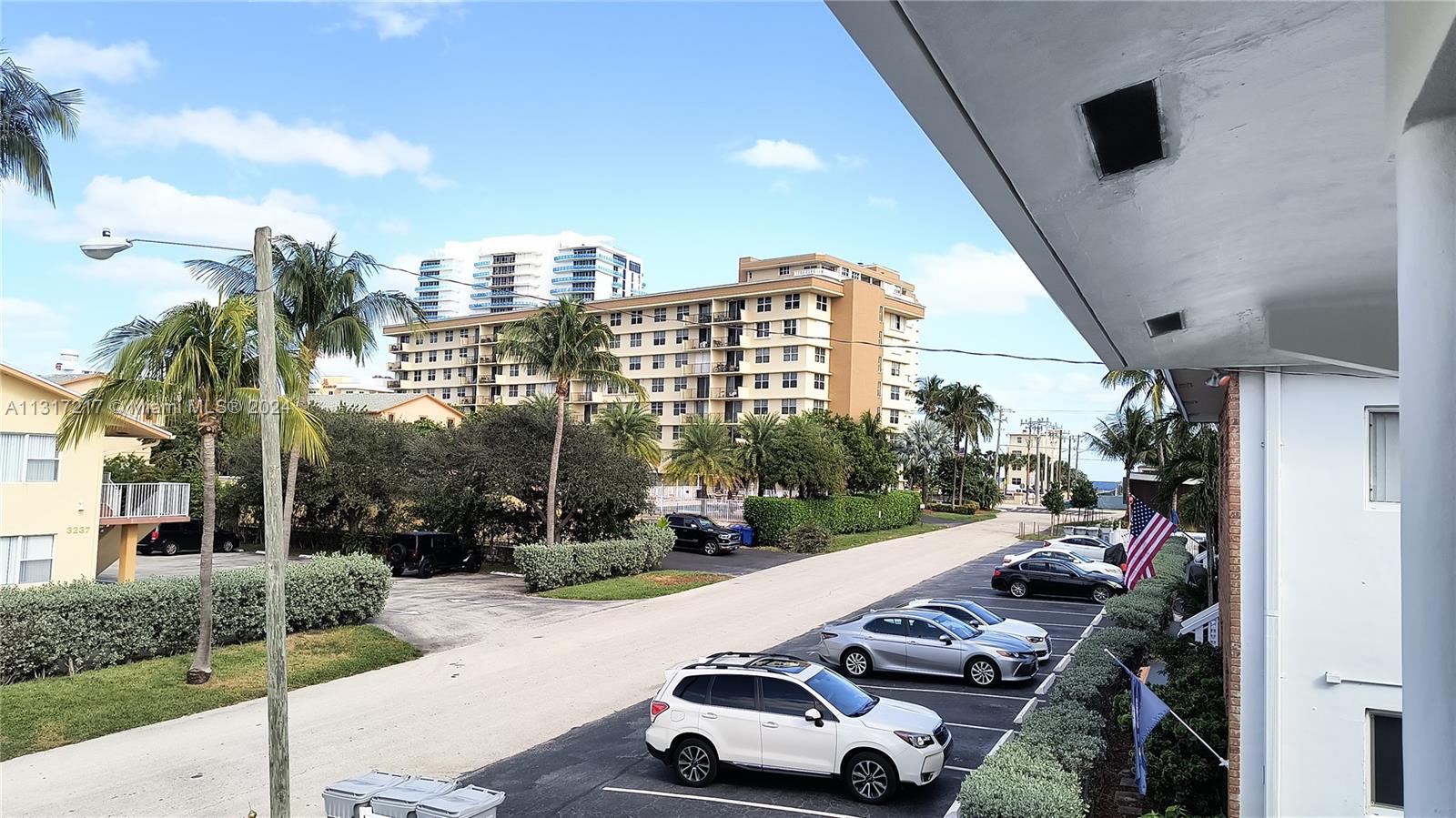 3212 NE 10th St, Pompano Beach FL 33062