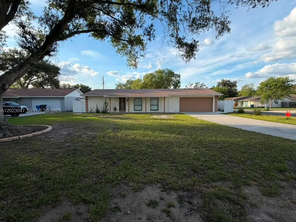 1210 BRANDA VISTA DR, Brandon FL 33510