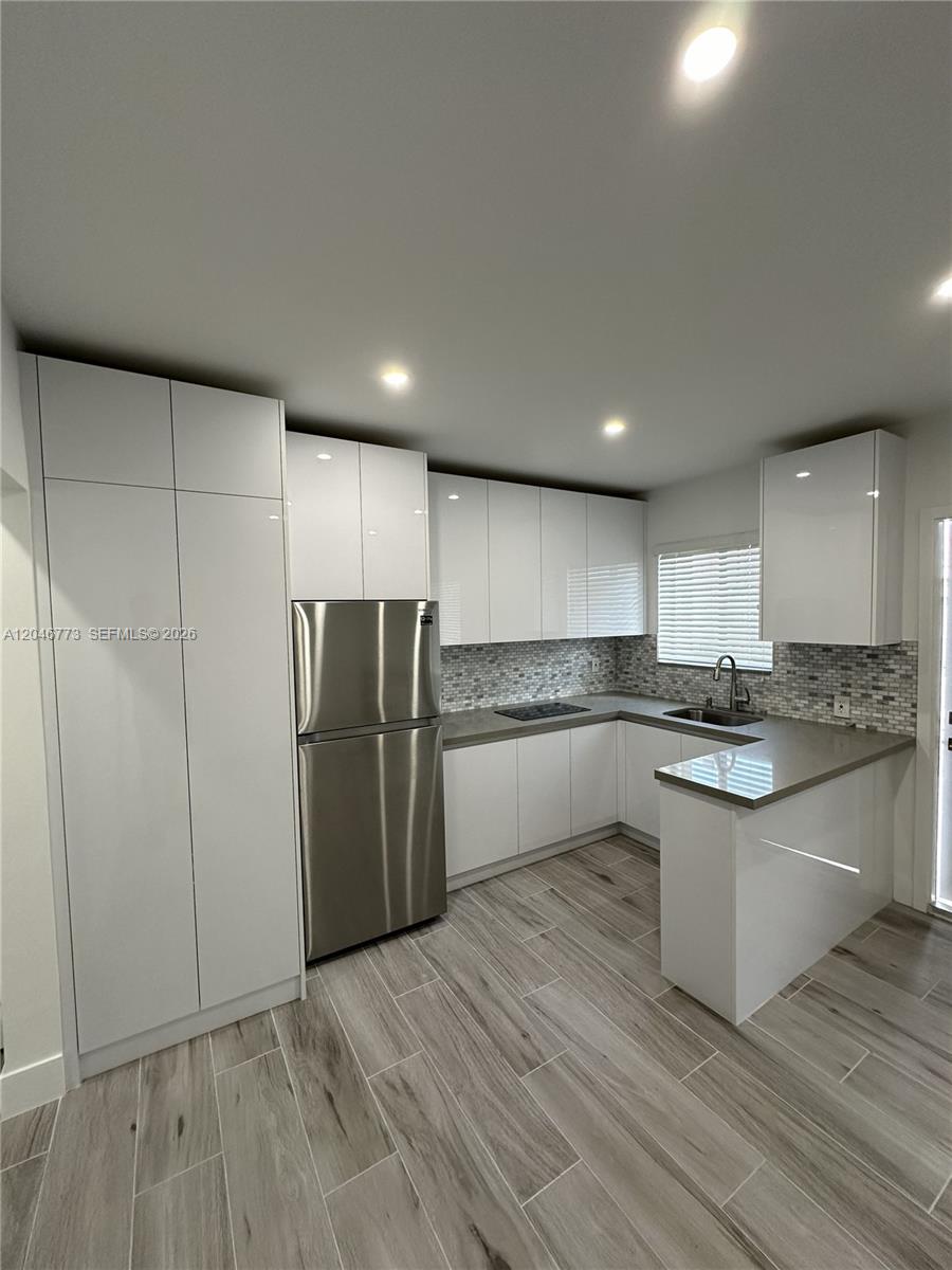 551 SW 57th Ave # 2, Miami FL 33144