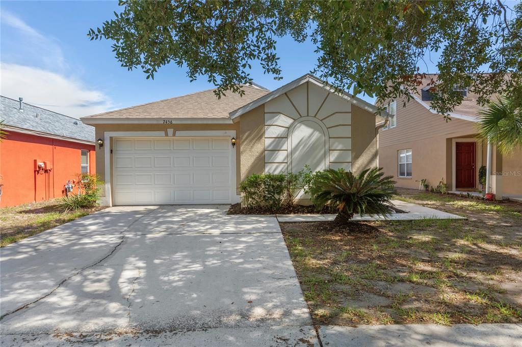 7456 OXFORD GARDEN CIRCLE