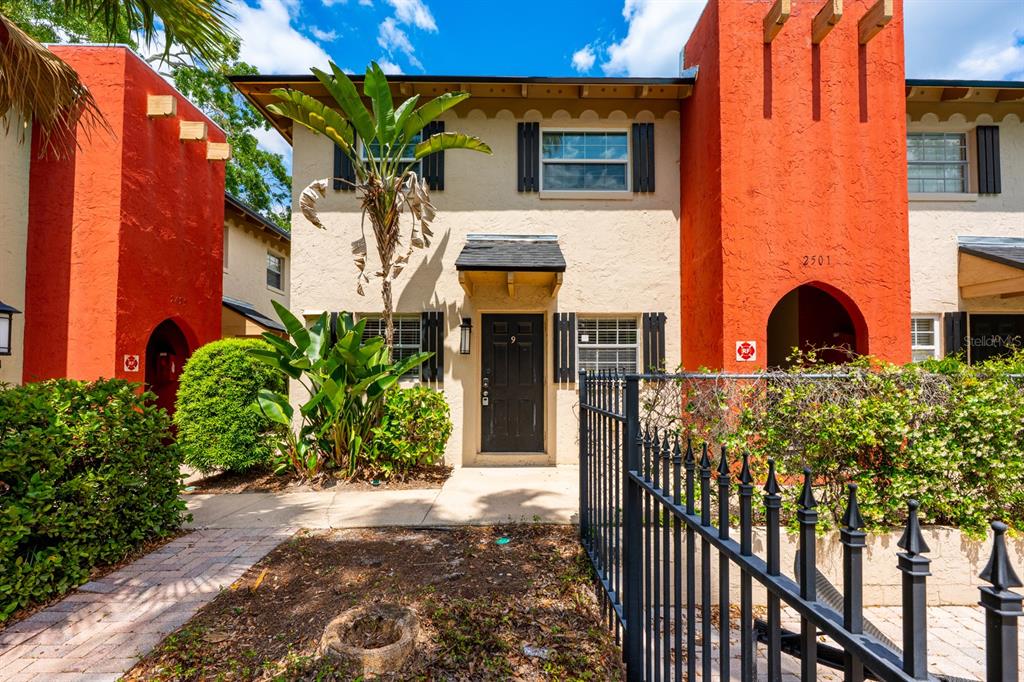 2501 E CENTRAL BOULEVARD UNIT 9