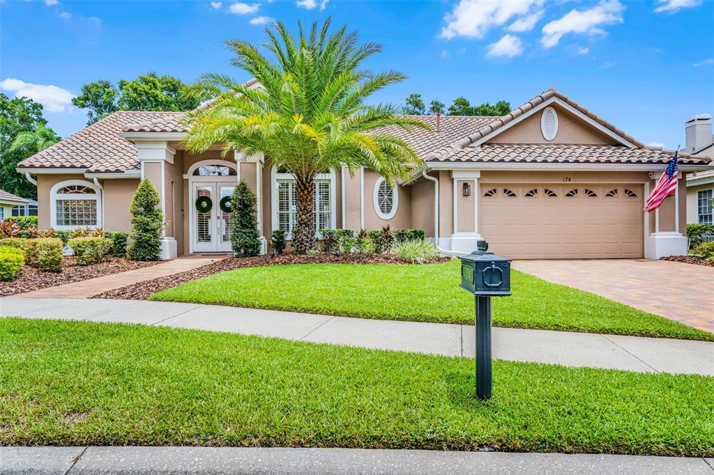 174 PROMENADE CIRCLE