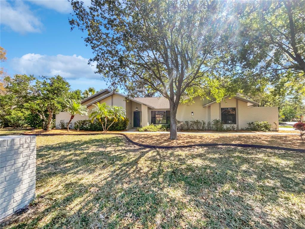 3010 PINE CLUB DRIVE