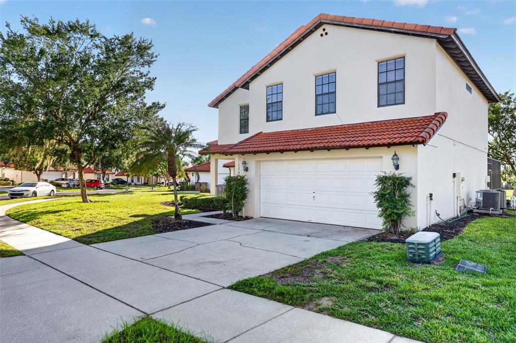 126 SUMMER PLACE LOOP, CLERMONT, FL — photo 2 of 30