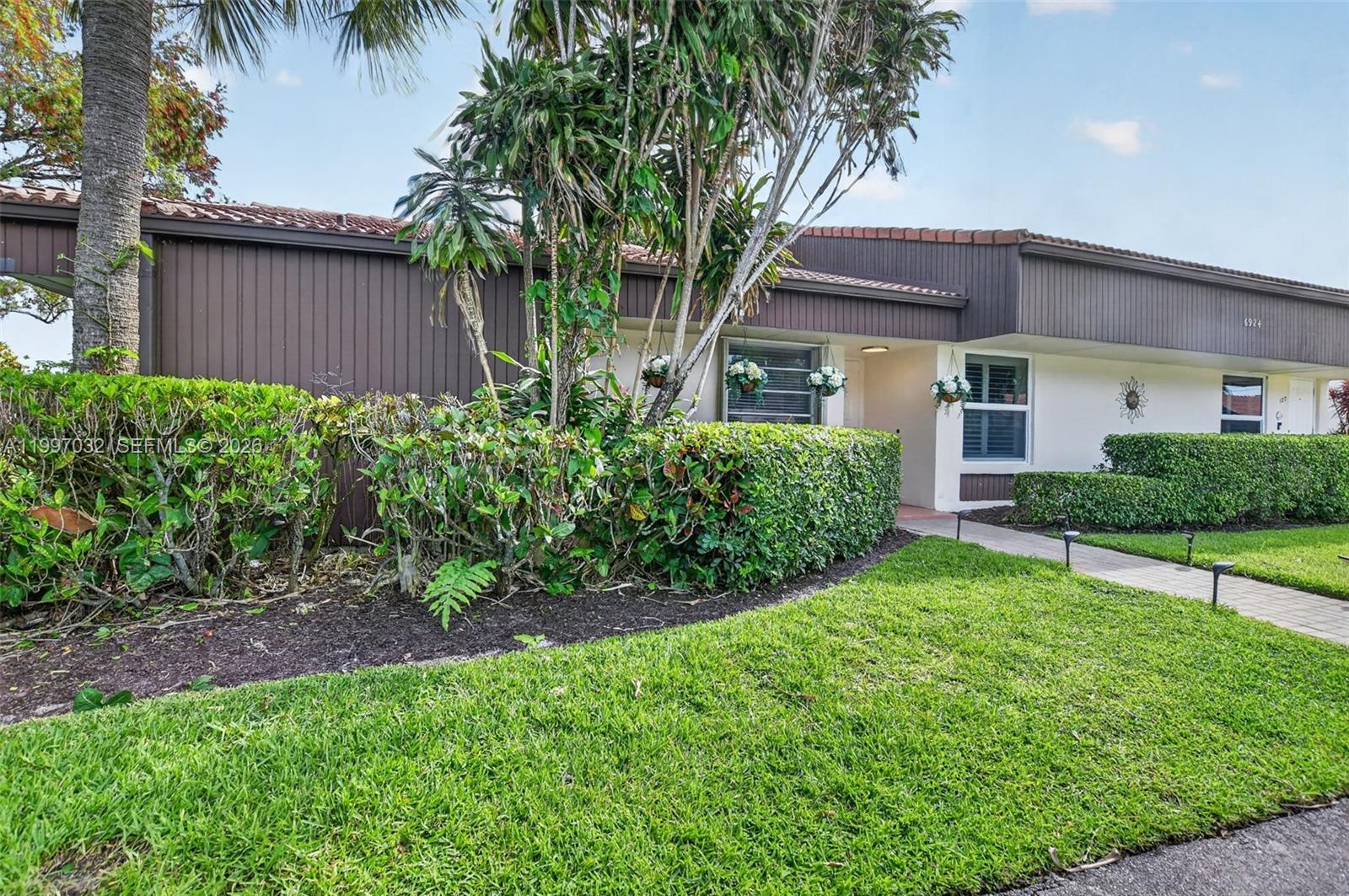 6924 Tiburon Cir # 128, Boca Raton FL 33433