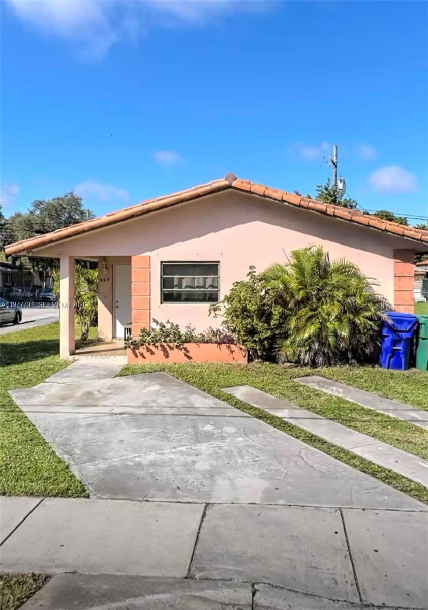 960 SW 13th Ct, Miami FL 33135