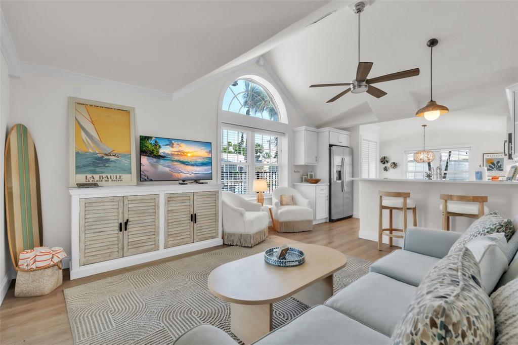 215 67TH STREET UNIT 6, HOLMES BEACH, FL — photo 5 of 30