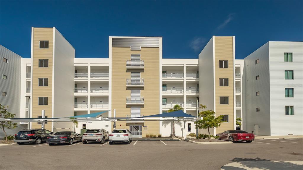 1709 N TAMIAMI TRAIL UNIT 408