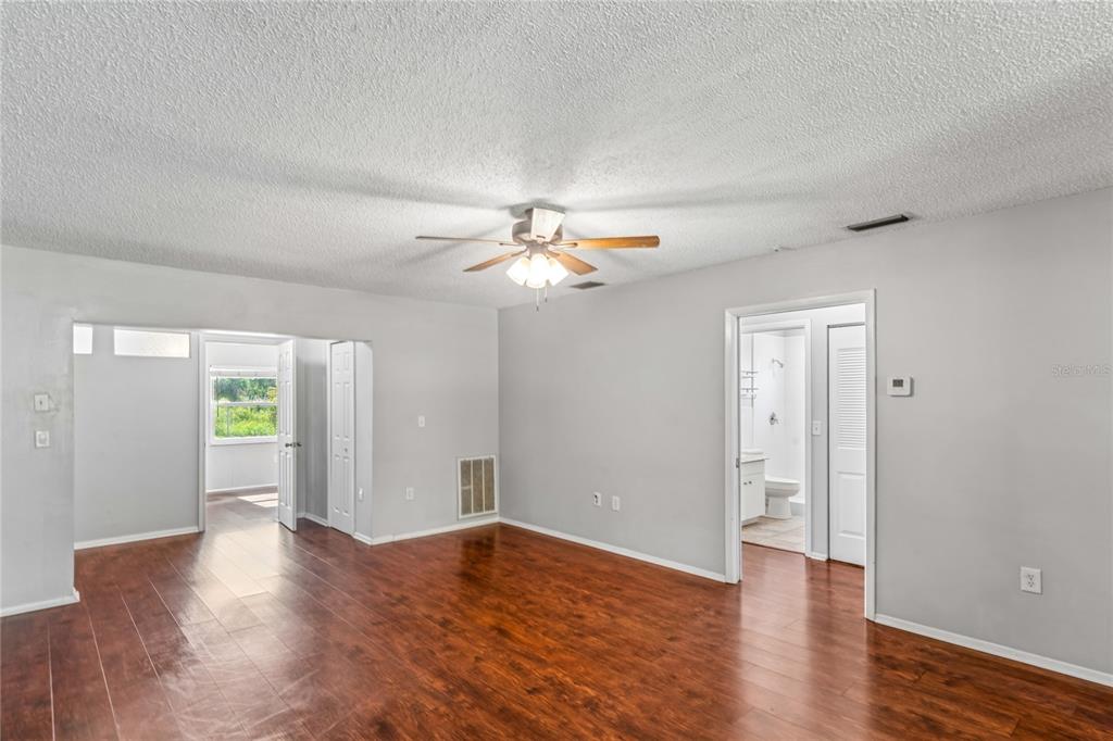 7934 ADELAIDE LOOP, NEW PORT RICHEY, FL — photo 3 of 30