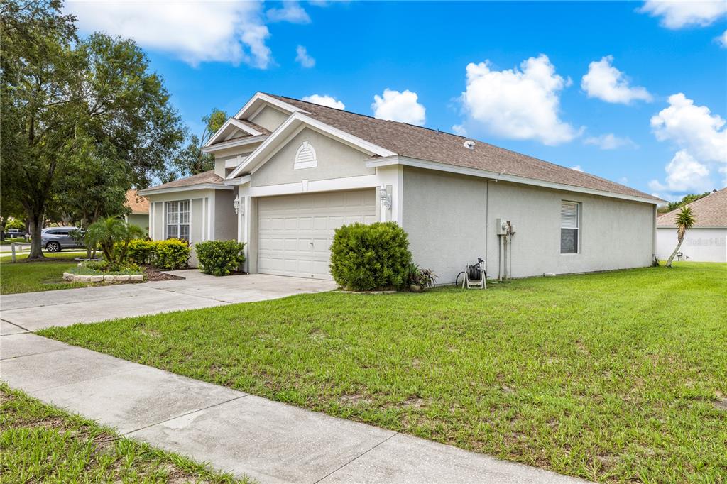 10234 HUNTERS HAVEN BOULEVARD, RIVERVIEW, FL — photo 5 of 30