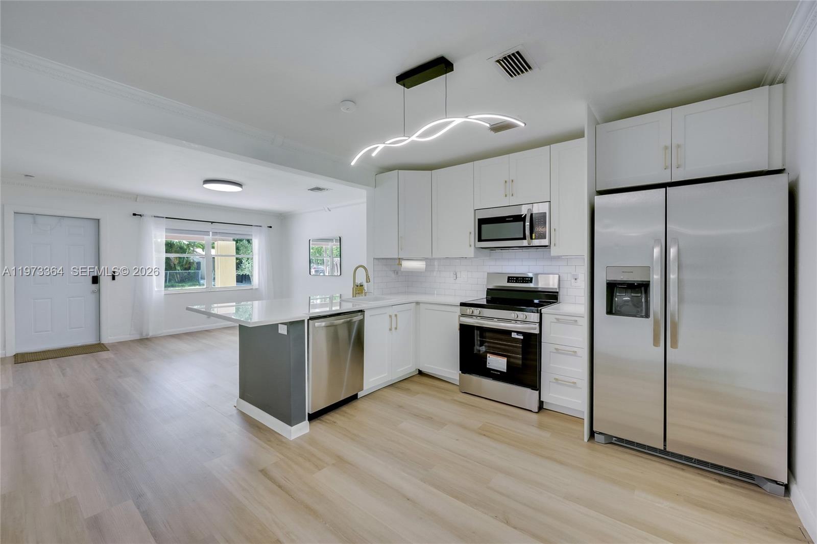 1529 NW 2nd Ave, Fort Lauderdale FL 33311