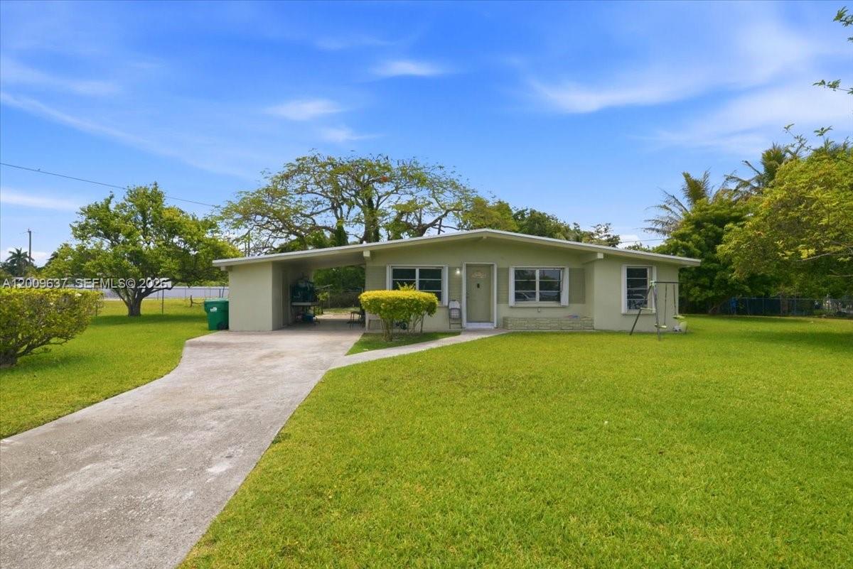 26801 SW 144th Ct, Homestead FL 33032