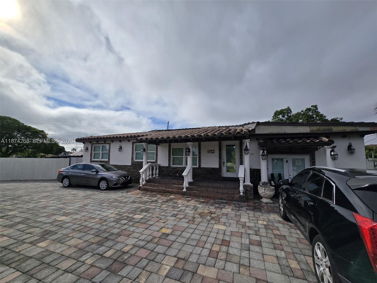 110 W 53rd St, Hialeah FL 33012