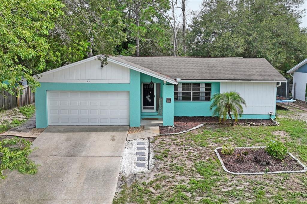 1211 CROSSBOW LANE