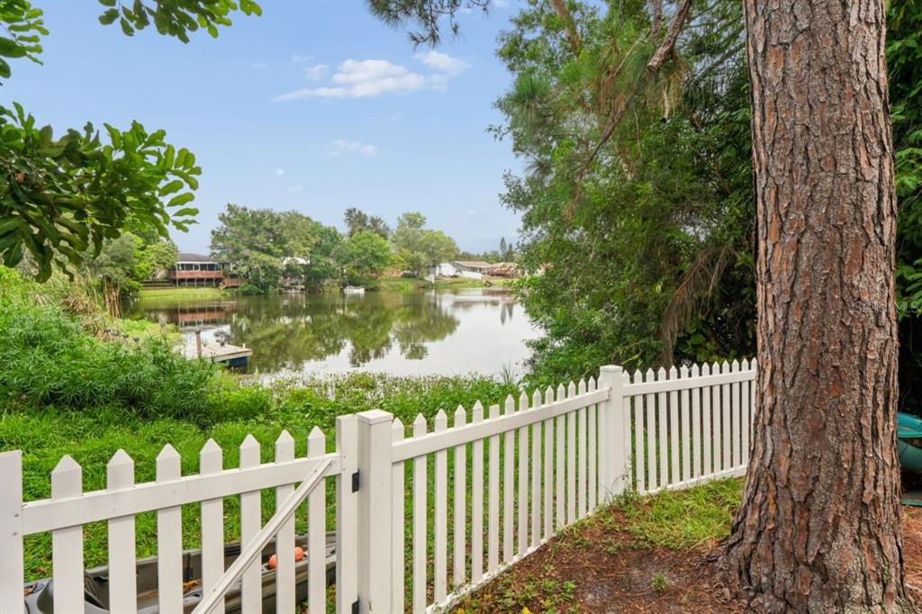 1211 CROSSBOW LANE, TARPON SPRINGS, FL — photo 5 of 30