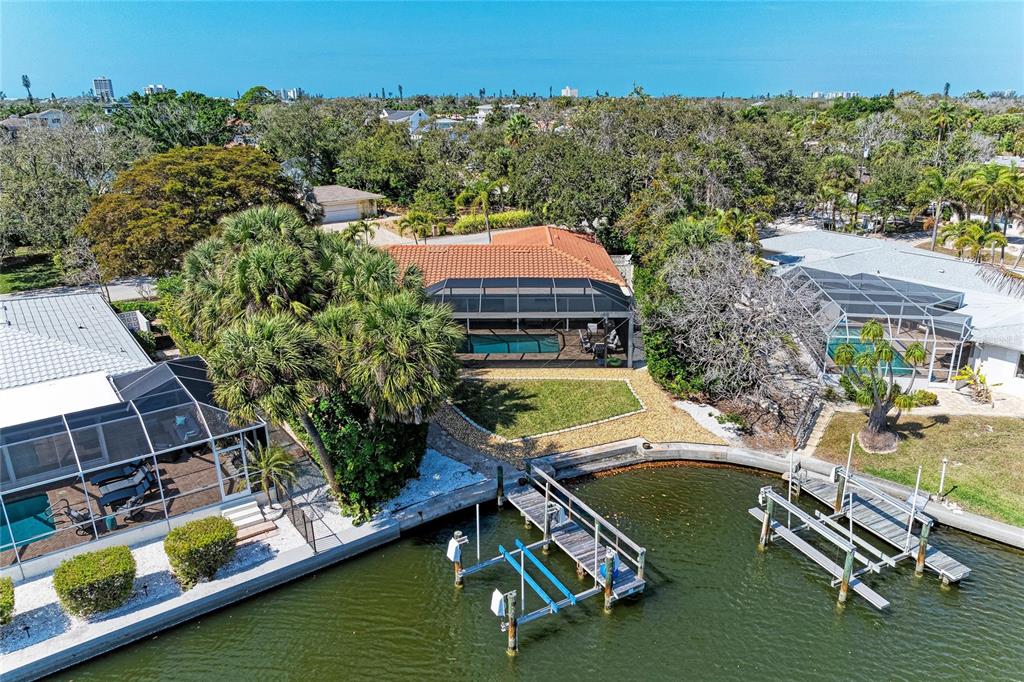 5507 CONTENTO DRIVE, SARASOTA, FL — photo 4 of 30