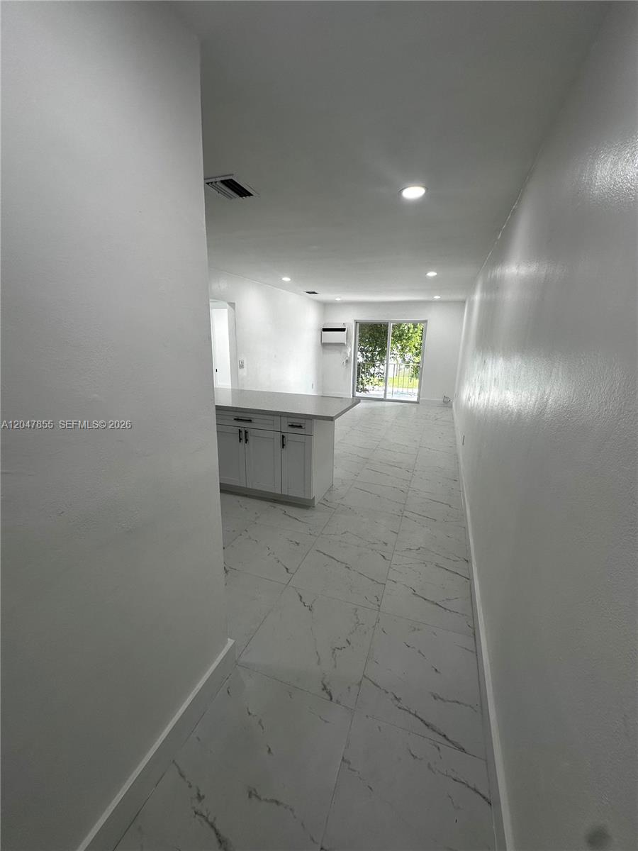 1945 NW 29th St # A5, Miami FL 33142