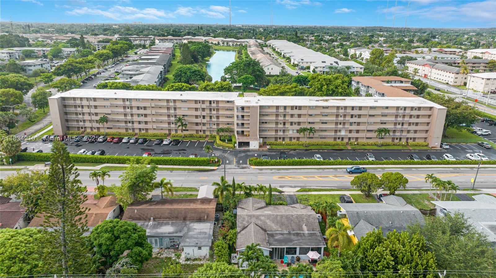 5100 Washington St # 211, Hollywood FL 33021