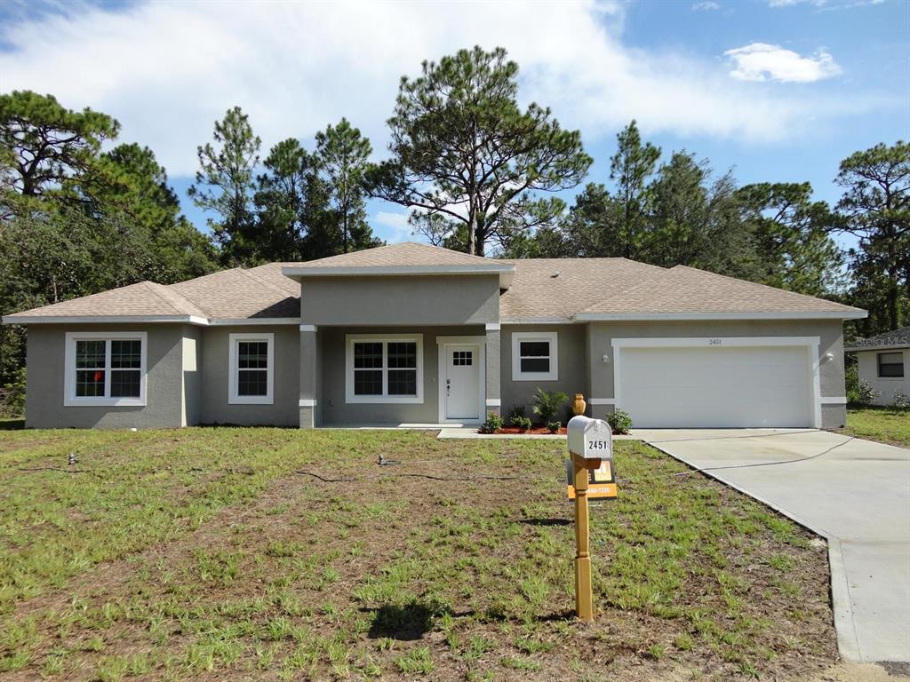 2451 W MENORES DRIVE