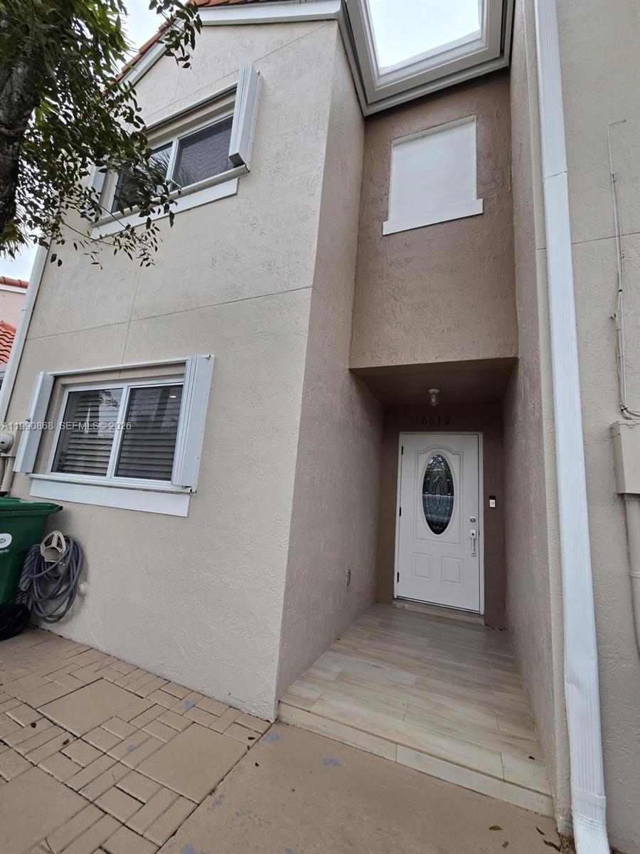 12610 NW 11th Ter, Miami FL 33182