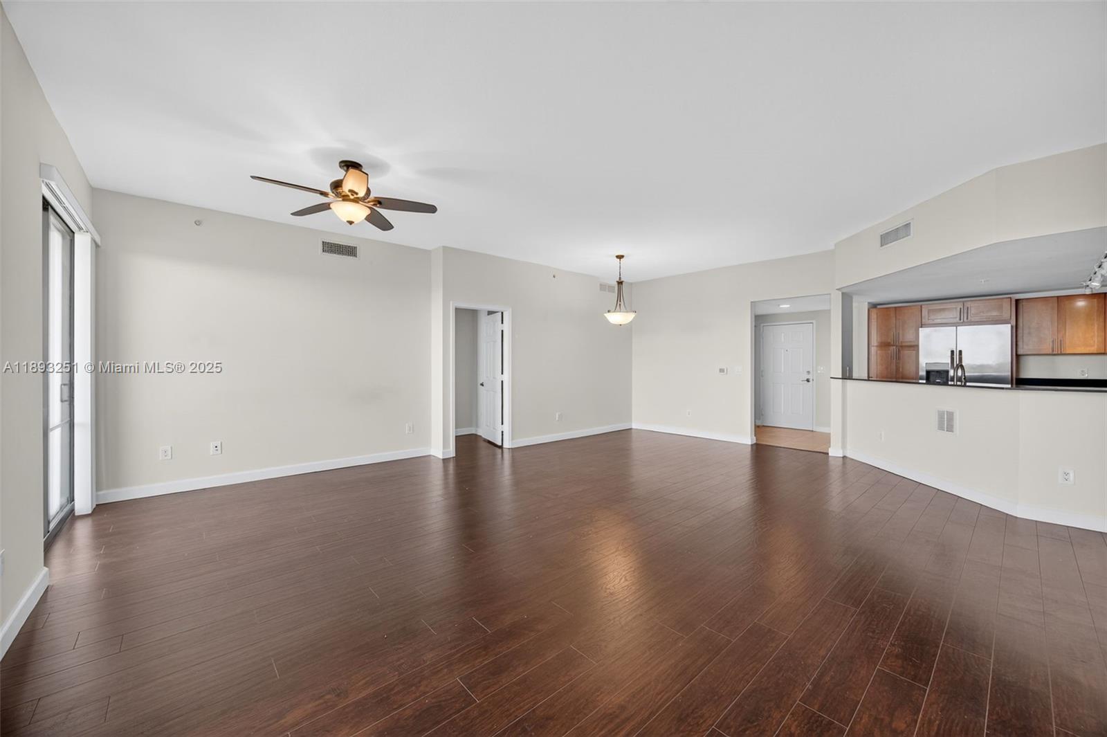 8390 SW 72nd Ave # 704, Miami FL 33143