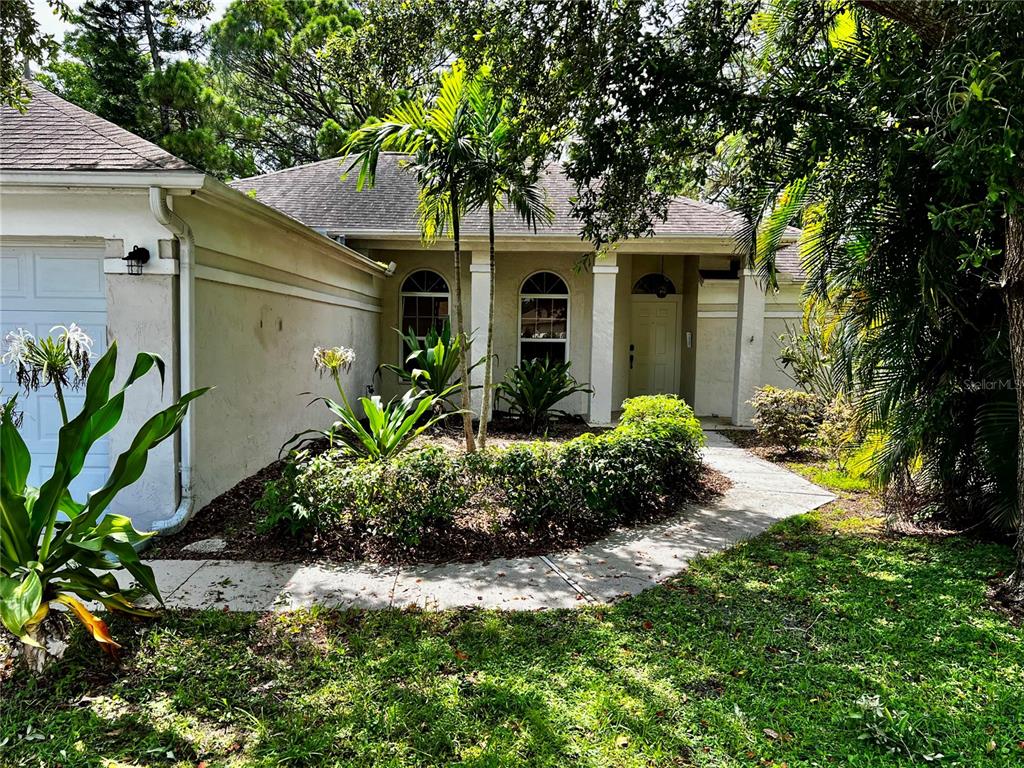 1849 WOOD HOLLOW COURT