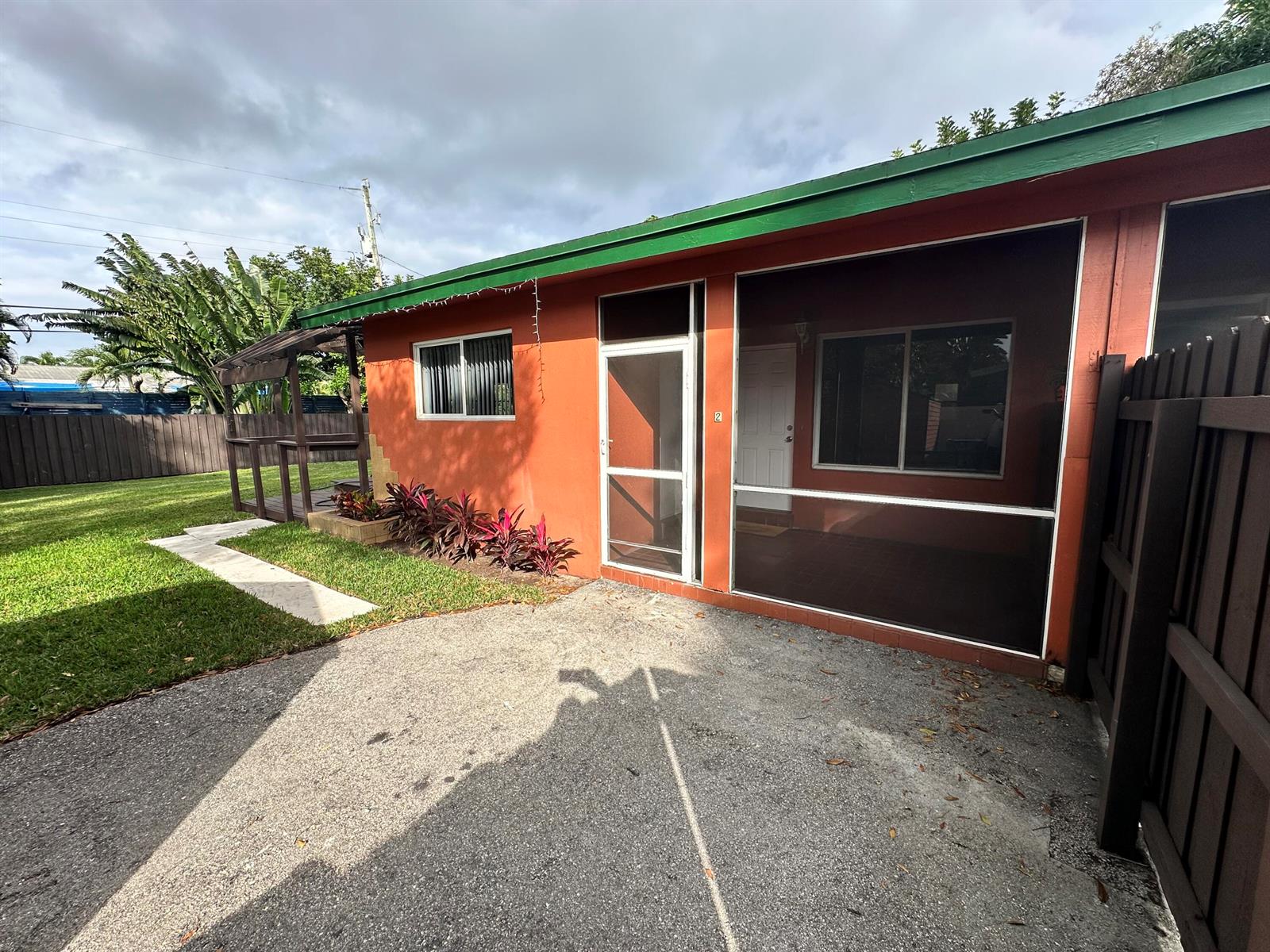 61 NW 35th Street # 2, Oakland Park FL 33309